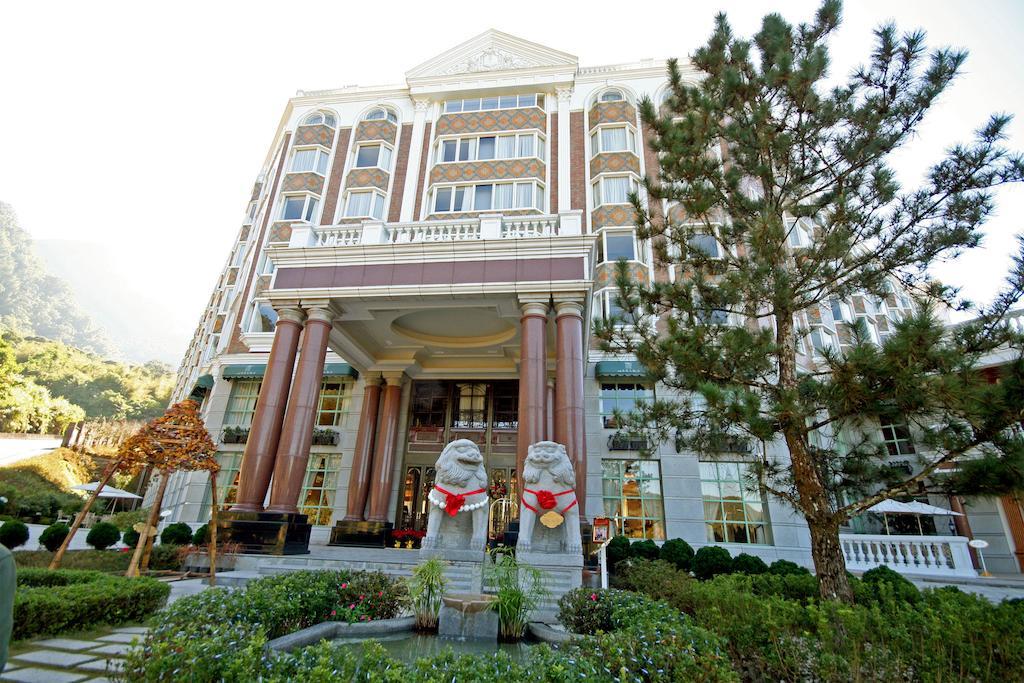 Le Midi Hotel Chitou Lugu Exterior photo
